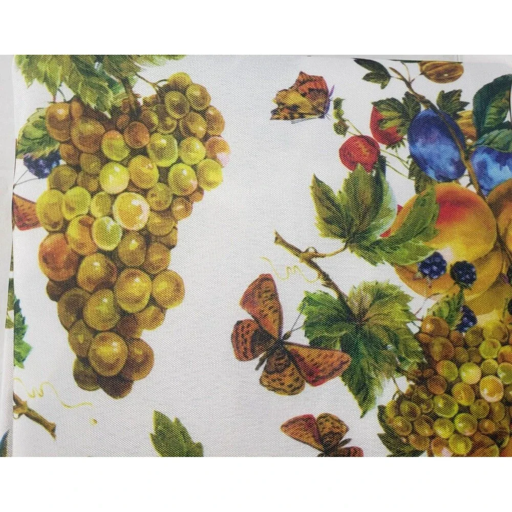 1 Printed Fabric Tablecloth,60